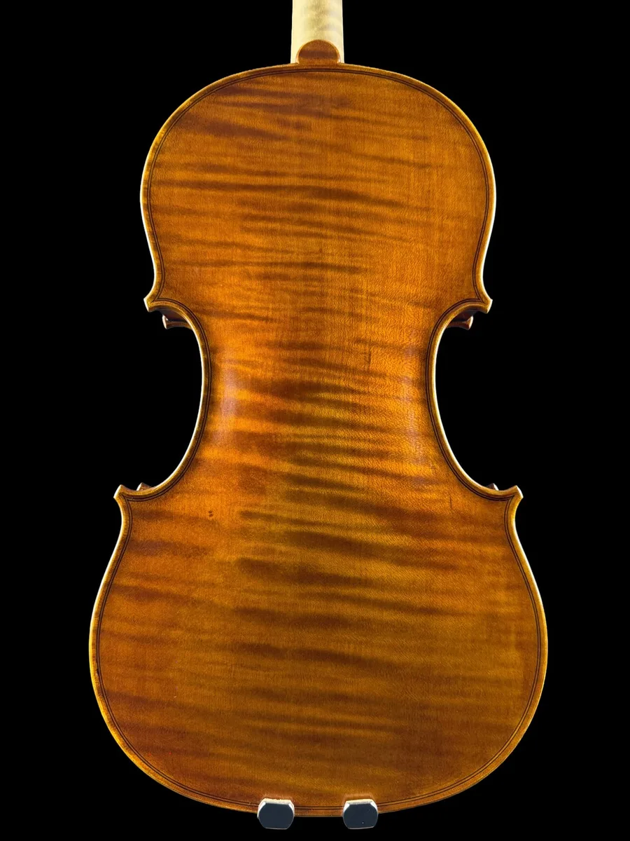 Vioară model Guarneri King, spate din paltin creț, semnată Mare Aurelian